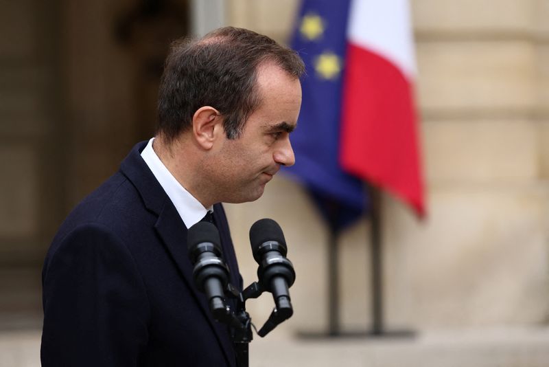 oferta-matutina:-jolts-politicos-de-tokio-y-paris