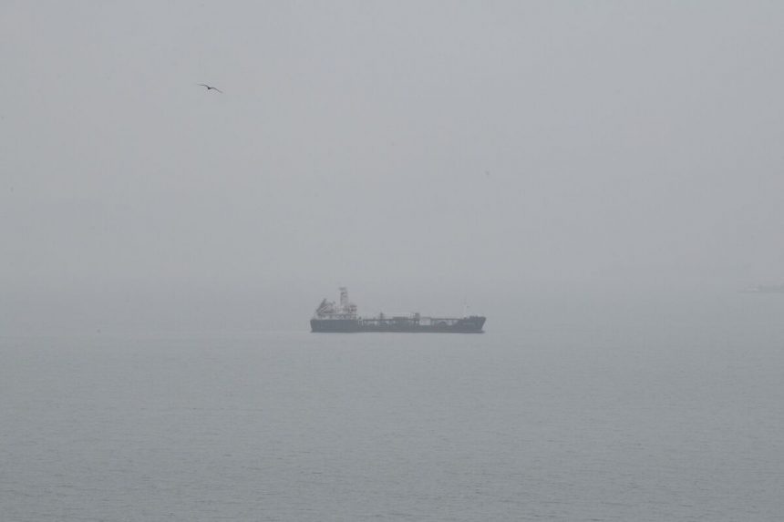 los-flujos-de-petroleo-rusos-empujados-al-limite-a-medida-que-los-golpes-de-drones-afectan