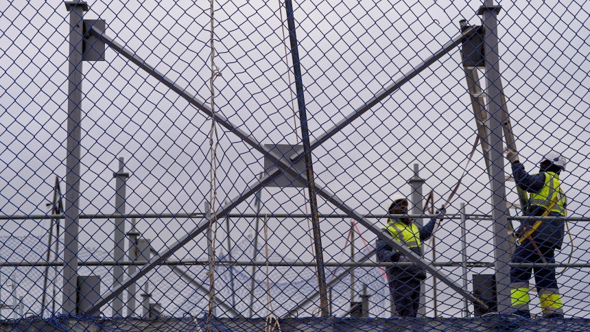 fitch-cree-que-espana-incumplira-los-objetivos-de-deficit-pese-al-solido-crecimiento-economico