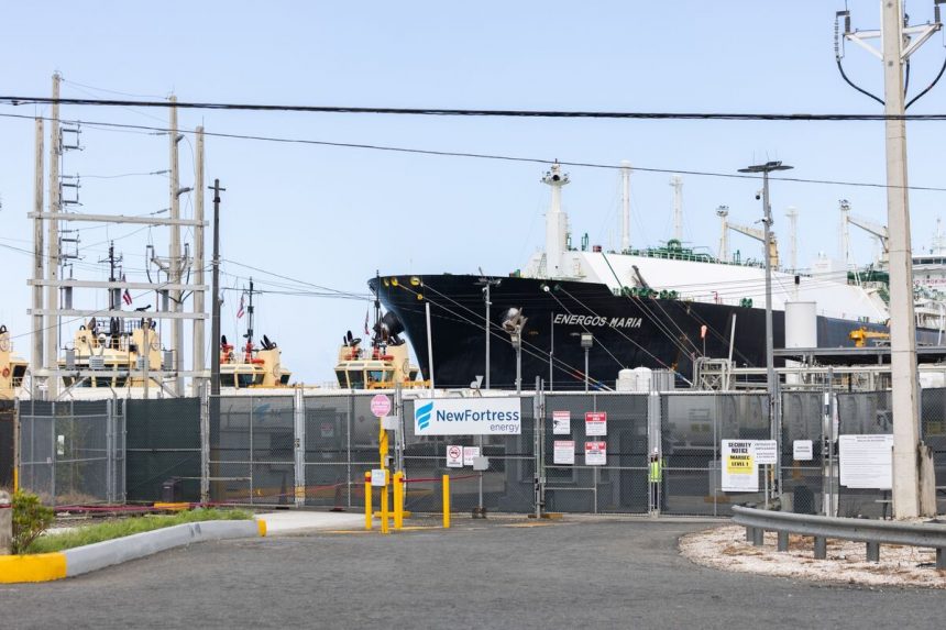 entrega-en-riesgo-de-new-fortress-‘puerto-rico-gas-en-riesgo-en-medio-de-disputas