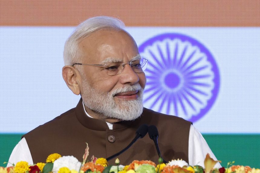 modi-abre-el-aeropuerto-adani-y-la-linea-de-metro-mientras-comienza-el-lavado-de-cara-de-mumbai-por-valor-de-4.000-millones-de-dolares