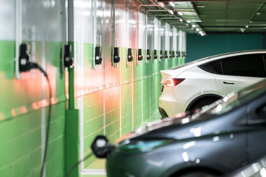 solo-el-4%-de-los-puntos-de-recarga-publicos-en-espana-cargarian-un-coche-electrico-en-menos-de-15-minutos