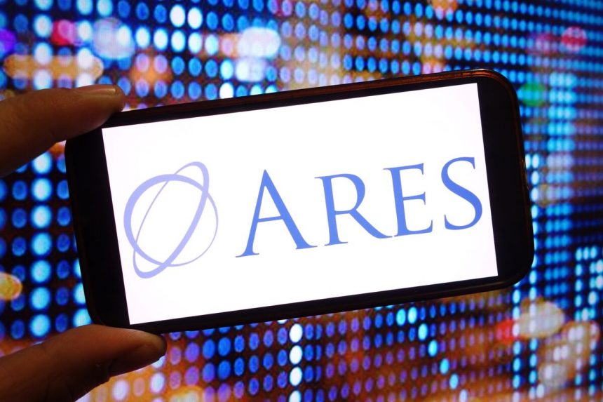 ares-recauda-$-5.3-mil-millones-para-acuerdos-secundarios-de-infraestructura