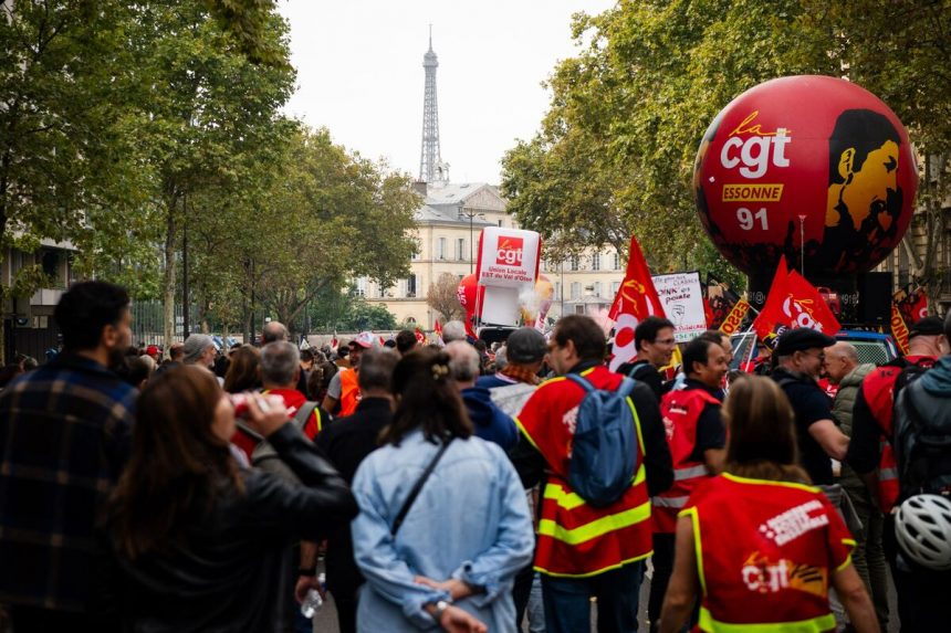 el-fin-de-la-quinta-republica-francesa-esta-cada-vez-mas-cerca