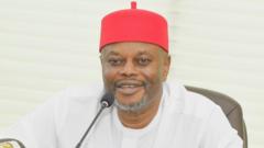 dimite-el-ministro-nigeriano-acusado-de-falsificar-calificaciones
