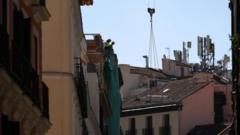 cuatro-muertos-despues-del-edificio-de-seis-pisos-se-derrumba-parcialmente-en-madrid