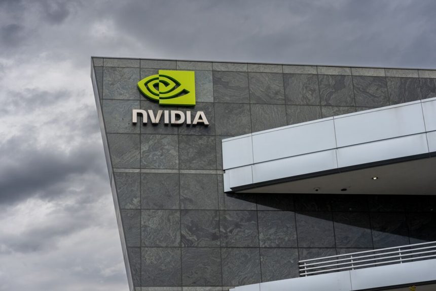estados-unidos-aprueba-algunas-ventas-de-nvidia-en-los-emiratos-arabes-unidos-en-un-paso-diplomatico-de-ia-de-trump