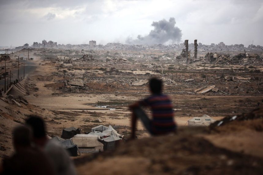 mientras-se-afianza-el-fragil-alto-el-fuego,-los-habitantes-de-gaza-se-preguntan-«¿quien-estara-a-cargo?»