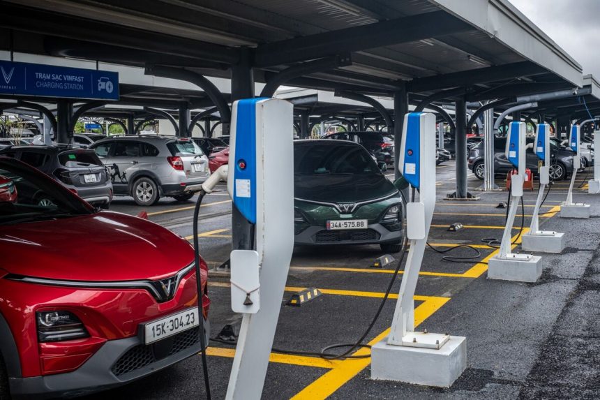 vingroup-busca-un-credito-privado-de-500-millones-de-dolares-para-puertos-de-carga-de-vehiculos-electricos