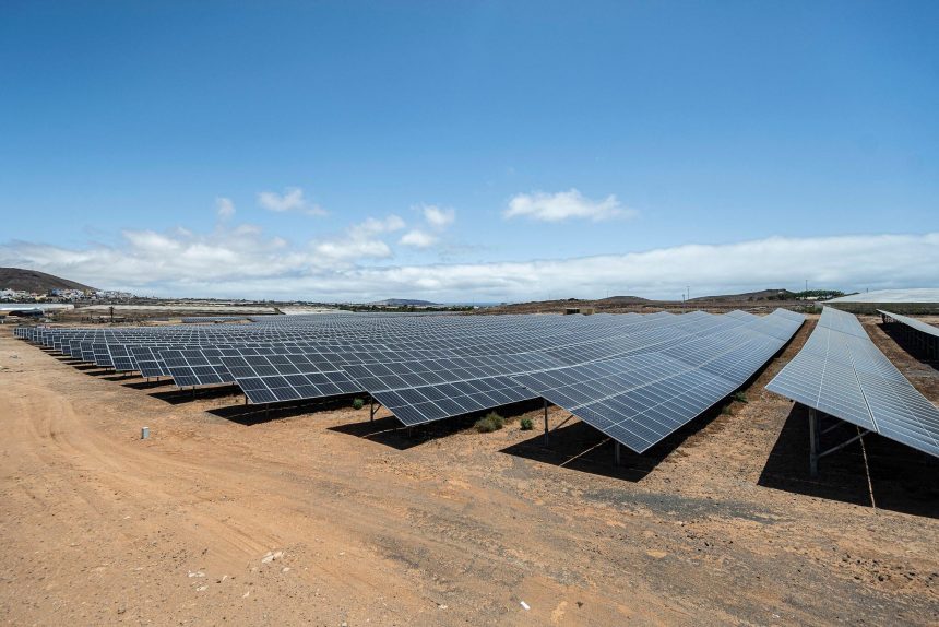 el-nuevo-refuerzo-antiapagon-aumenta-el-negocio-de-las-electricas-a-costa-de-las-renovables-y-de-subir-la-luz