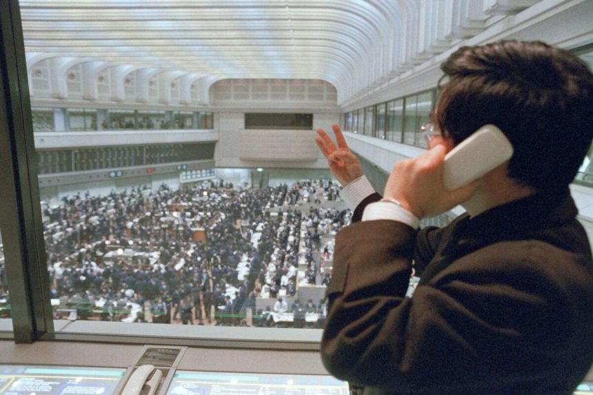 john-ganz-sobre-la-epoca-en-la-que-estados-unidos-estaba-consumido-por-el-panico-con-el-japon-corporativo