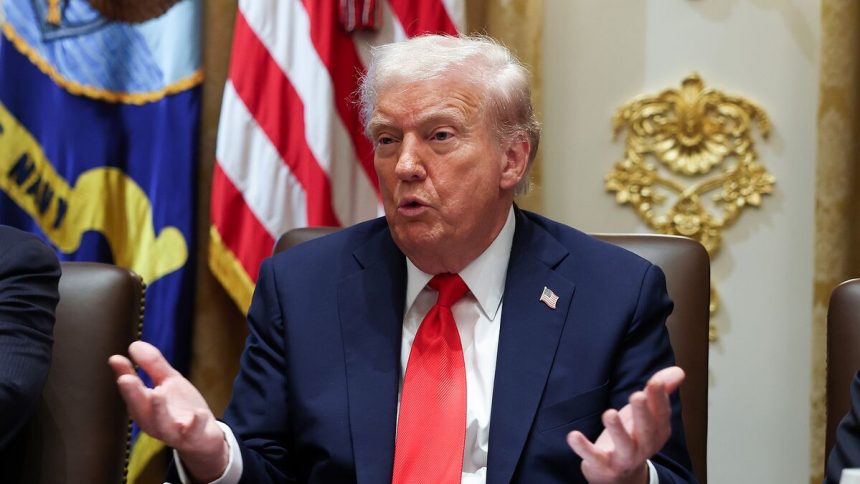trump-amenaza-con-imponer-aranceles-a-china,-lo-que-genera-repercusiones-en-los-mercados-globales