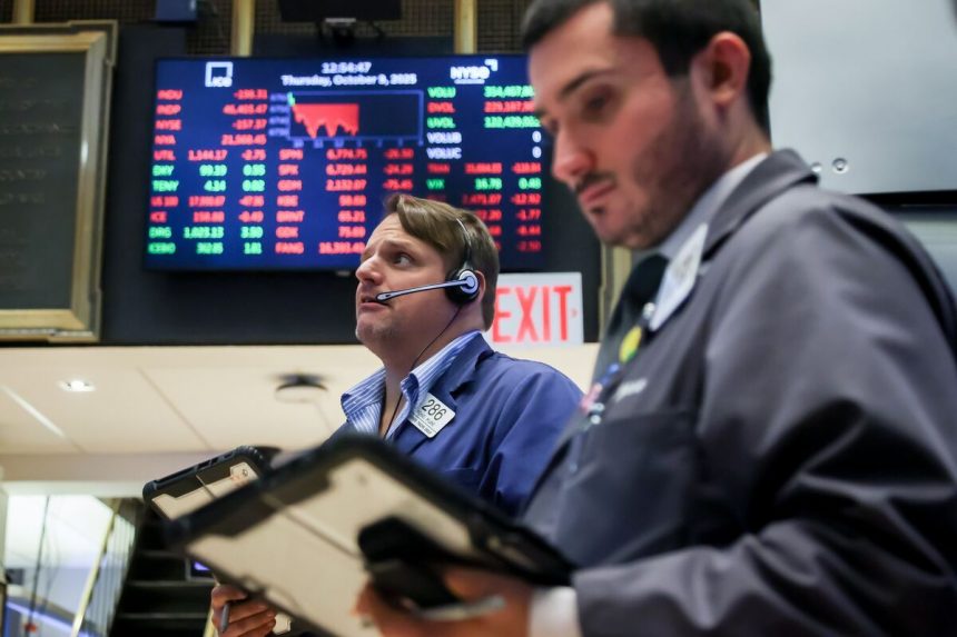 los-aranceles-y-el-gasto-en-ia-son-el-foco-de-atencion-mientras-los-comerciantes-se-preparan-para-obtener-ganancias