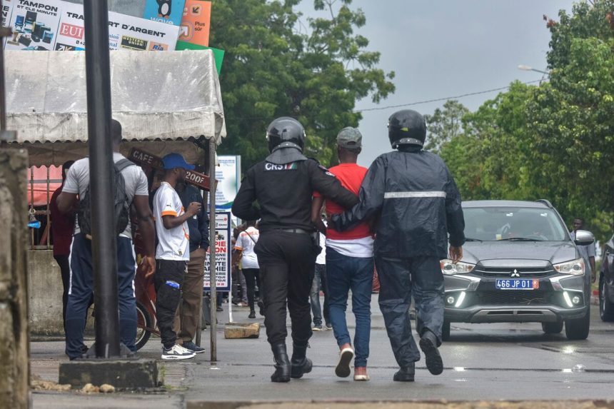 cientos-de-detenidos-en-protesta-antes-de-la-votacion-presidencial-en-costa-de-marfil