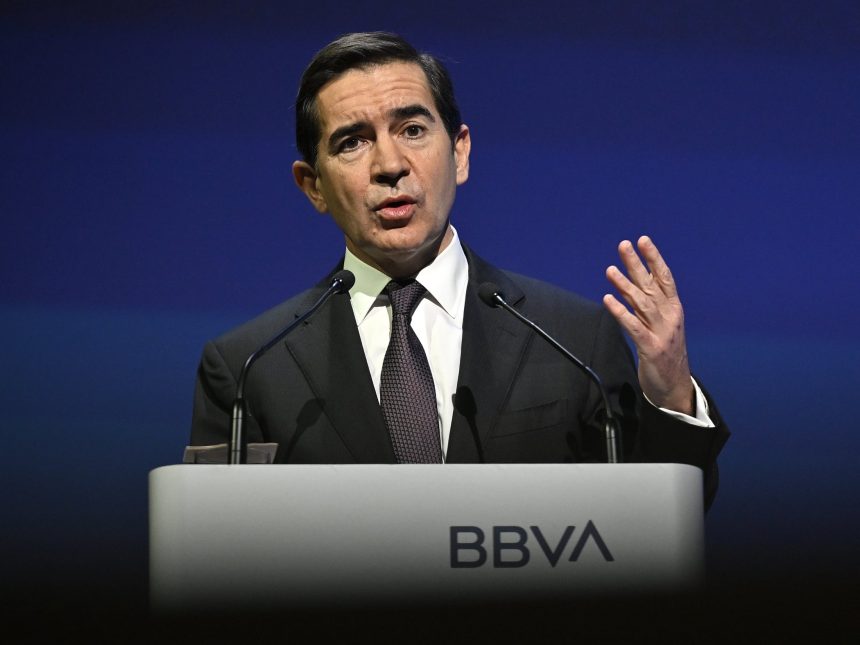 el-nuevo-mapa-bancario-que-se-juega-en-la-opa-del-bbva-sobre-el-sabadell