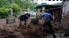 rescatistas-buscan-desaparecidos-en-pueblos-inundados-de-mexico