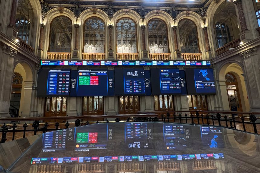 los-fondos-bajistas-se-baten-en-retirada-de-la-bolsa-espanola-ante-los-maximos-del-ibex