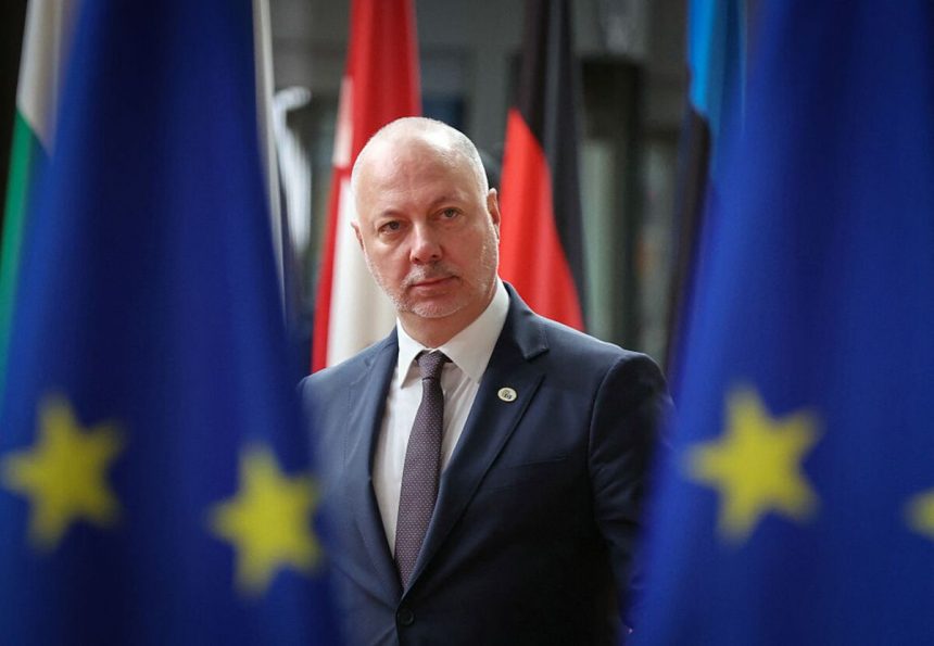 la-coalicion-bulgara-se-enfrenta-a-una-reorganizacion-para-evitar-turbulencias-antes-de-la-eurocopa