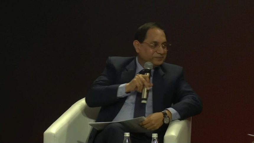 el-jefe-de-sebi-habla-sobre-los-mercados-de-india-en-un-evento-de-bloomberg