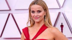 reese-witherspoon-sobre-como-escribir-un-thriller:-«¿que-tienen-que-ver-las-chicas-en-bikini-con-la-resolucion-de-crimenes?»