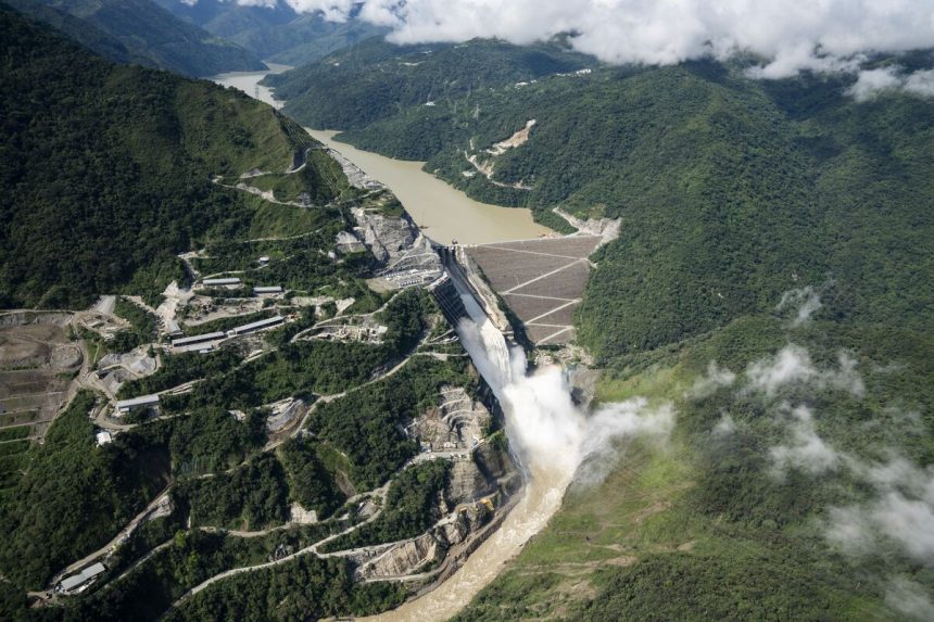 colombia-busca-reducir-facturas-de-energia-limitando-ventas-en-mercado-spot