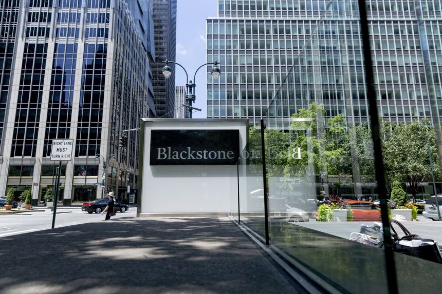 blackstone-y-tpg-estan-cerca-de-llegar-a-un-acuerdo-con-hologic-por-mas-de-17.000-millones-de-dolares