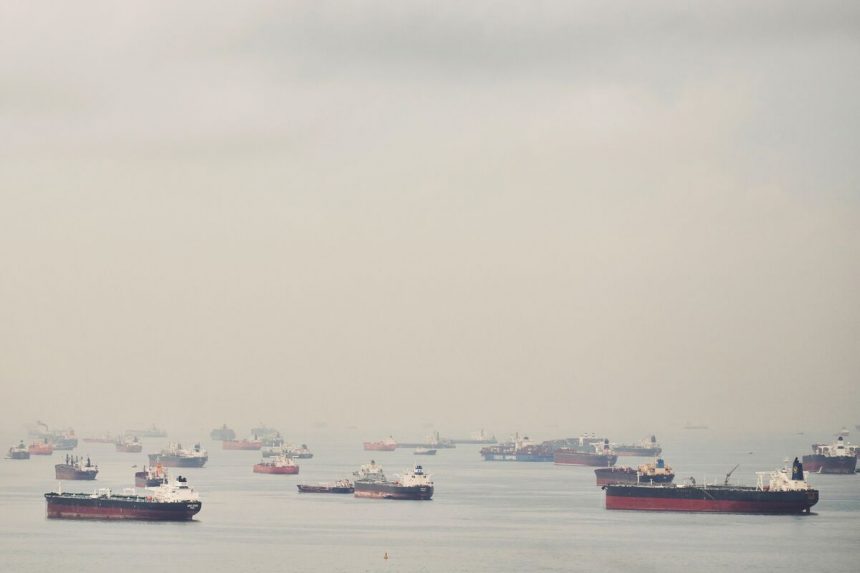 el-tan-esperado-excedente-de-petroleo-llega-en-una-flotilla-de-mil-millones-de-barriles