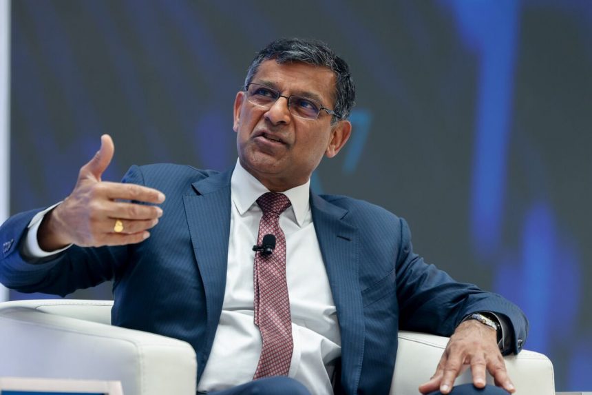 raghuram-rajan-habla-sobre-el-aumento-del-oro-y-los-crecientes-riesgos-para-la-estabilidad-financiera