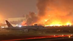 el-infierno-del-aeropuerto-podria-costarle-a-bangladesh-mil-millones-de-dolares-en-danos:-expertos