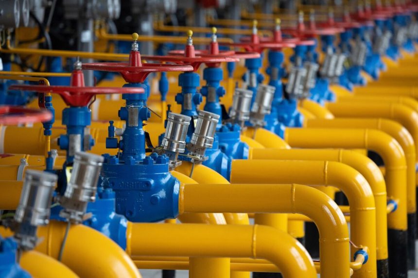 las-naciones-de-la-ue-se-acercan-a-un-acuerdo-para-prohibir-el-gas-ruso-para-fines-de-2027