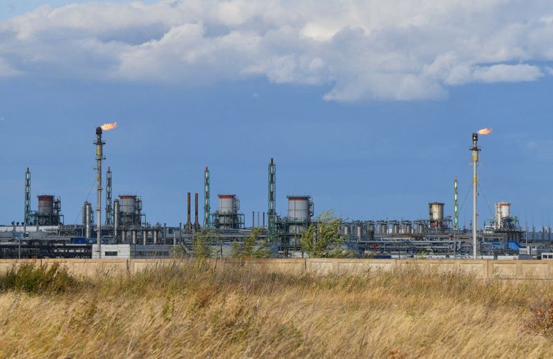 el-ataque-con-aviones-no-tripulados-exclusivos-de-ucrania-a-una-planta-de-gas-rusa-afecta-la-produccion-de-kazajstan,-dicen-las-fuentes