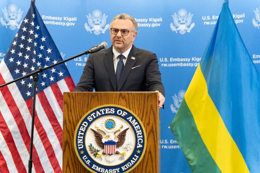 las-conversaciones-de-paz-avanzan-en-libia,-el-congo-y-sudan,-dice-un-alto-asesor-de-trump