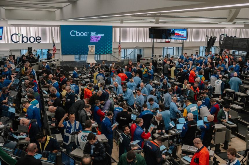 cboe-busca-ampliar-el-horario-de-opciones-en-un-impulso-comercial-nocturno