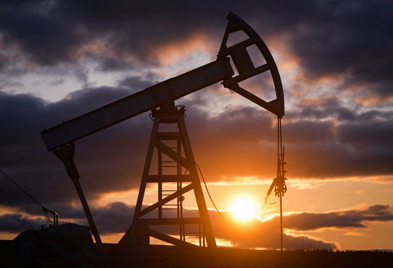 el-petroleo-cae-por-temor-a-un-exceso-de-oferta