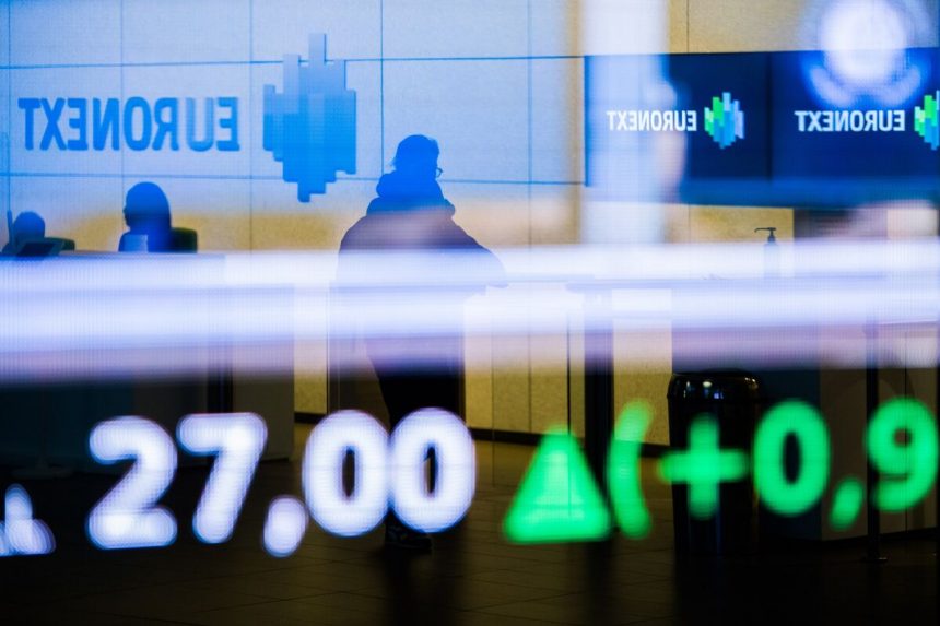 las-acciones-francesas-alcanzan-niveles-record-mientras-las-ganancias-contrarrestan-las-preocupaciones-sobre-la-deuda