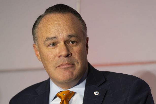 oil-trade-group-revierte-su-postura-sobre-un-proyecto-de-ley-para-ampliar-las-ventas-de-etanol