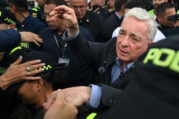 corte-colombiana-anula-la-condena-del-expresidente-uribe