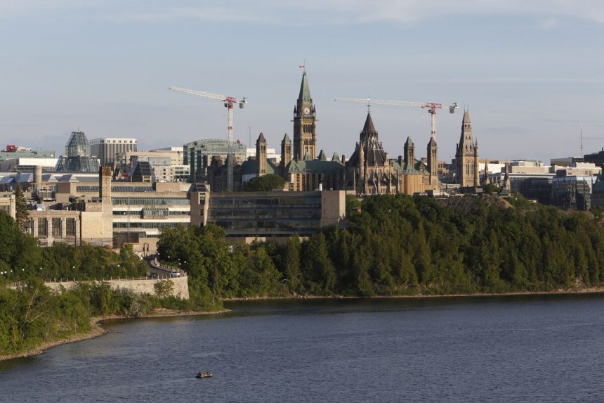 los-directores-ejecutivos-del-sector-manufacturero-quieren-que-canada-refleje-los-recortes-de-impuestos-en-el-gran-y-hermoso-proyecto-de-ley-de-trump