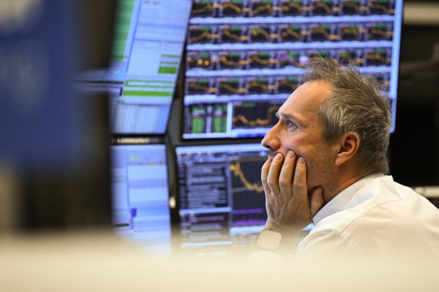 resultados-solidos-en-wall-street-y-expectativas-de-recorte-de-tipos,-el-impulso-que-mantiene-vivas-las-bolsas