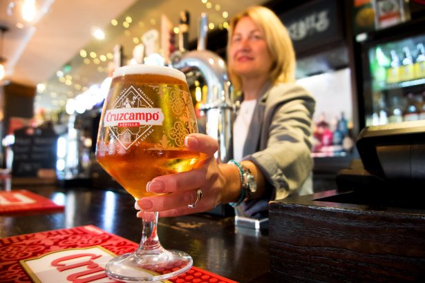 heineken-espana-triplico-sus-beneficios-en-2024-hasta-su-mejor-nivel-desde-2017