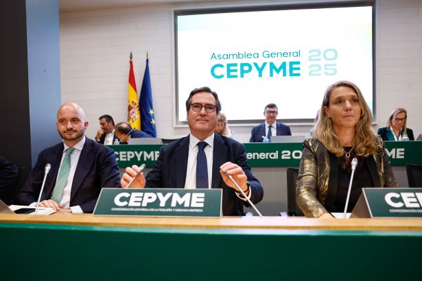 ceoe-se-levanta-de-la-negociacion-para-reformar-la-indemnizacion-por-despido