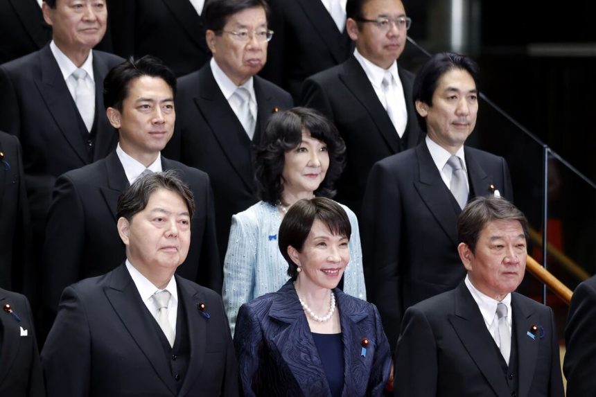 takaichi-busca-grupo-japones-para-protegerse-de-inversores-extranjeros-riesgosos