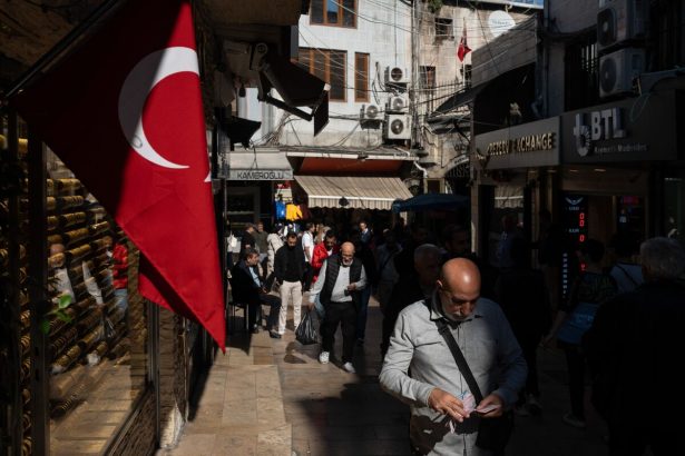 moody’s-advierte-que-riesgos-politicos-amenazan-los-beneficios-economicos-de-turquia