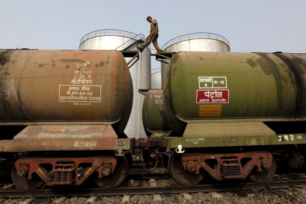india-se-prepara-para-reducir-drasticamente-las-importaciones-de-petroleo-ruso-despues-de-las-sanciones,-dicen-fuentes