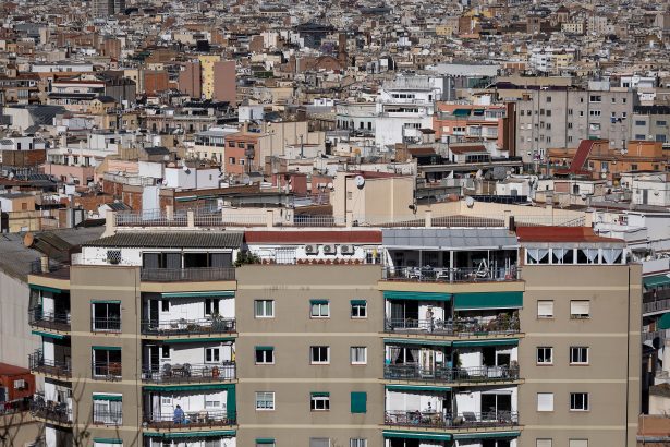 el-mercado-de-la-vivienda-pisa-el-freno-con-el-agosto-de-menores-ventas-desde-la-pandemia
