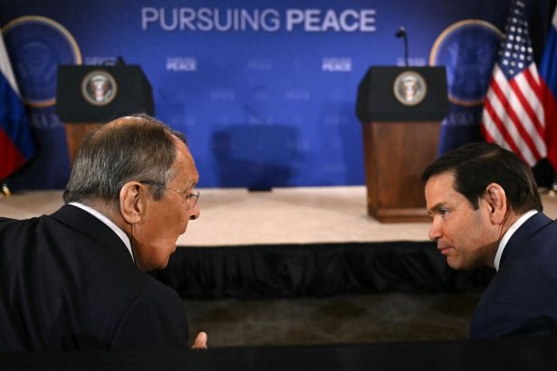 el-repentino-cambio-de-trump-hacia-putin-impulsado-por-el-critico-de-rusia-rubio