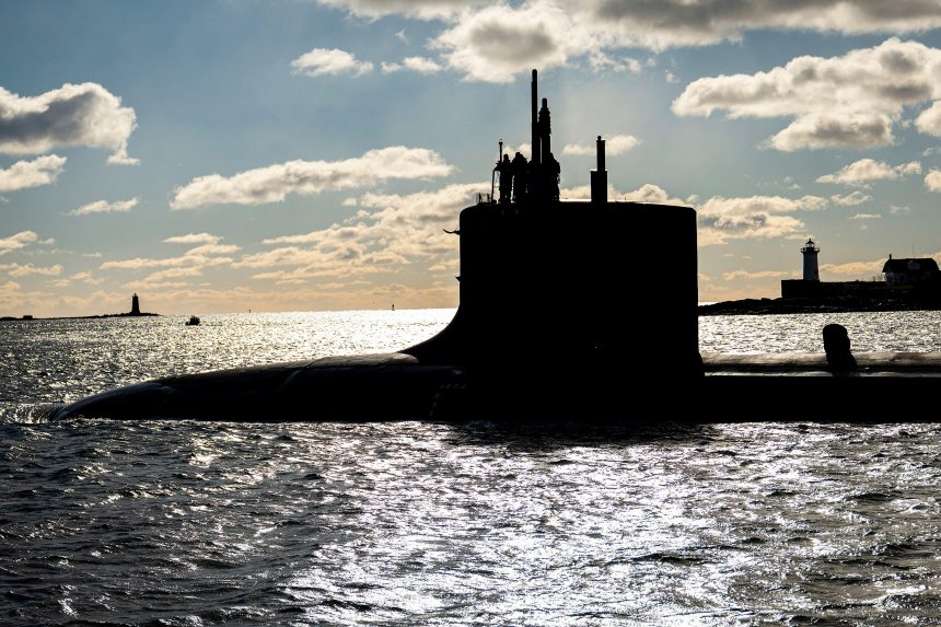 submarinos:-la-guerra-por-el-talento-a-600-metros-de-profundidad