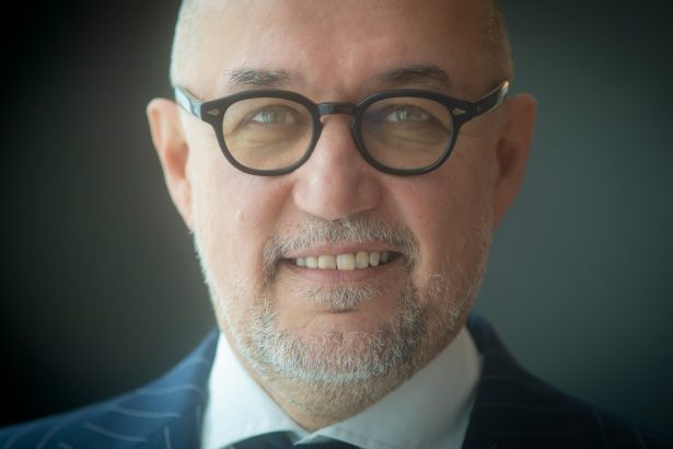 andres-rodriguez:-“la-mitad-de-la-riqueza-en-espana-la-tienen-28-octogenarios”