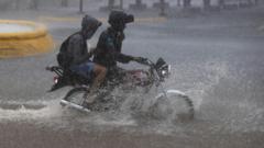 el-huracan-melissa-se-fortalece-a-medida-que-avanza-hacia-jamaica