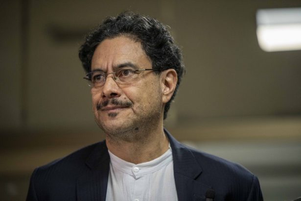 el-senador-que-intento-encarcelar-a-uribe-iba-camino-de-ganar-las-primarias-de-colombia